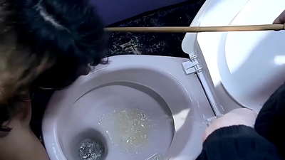 منهنجي خوبصورت پرائيويٽ جنسي غلام ميلاني ميمفس. هوءَ منهنجي پسنديده غلام آهي، هوءَ معصوم، جوان، مقعد جنس، ڪردار ادا ڪرڻ ۾ لڳي ٿي، ۽ مان جڏهن چاهيان هن کي استعمال ڪري سگهان ٿو. حصو 1.